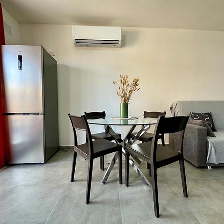 Mive-Delux Three Bedroom Apartment In 마르사스칼라 외부 사진